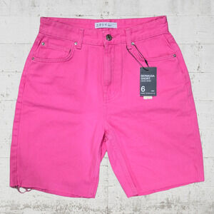 Hot Pink Bold Barbiecore High Waisted Statement 8 Inch Bermuda Shorts Size 6